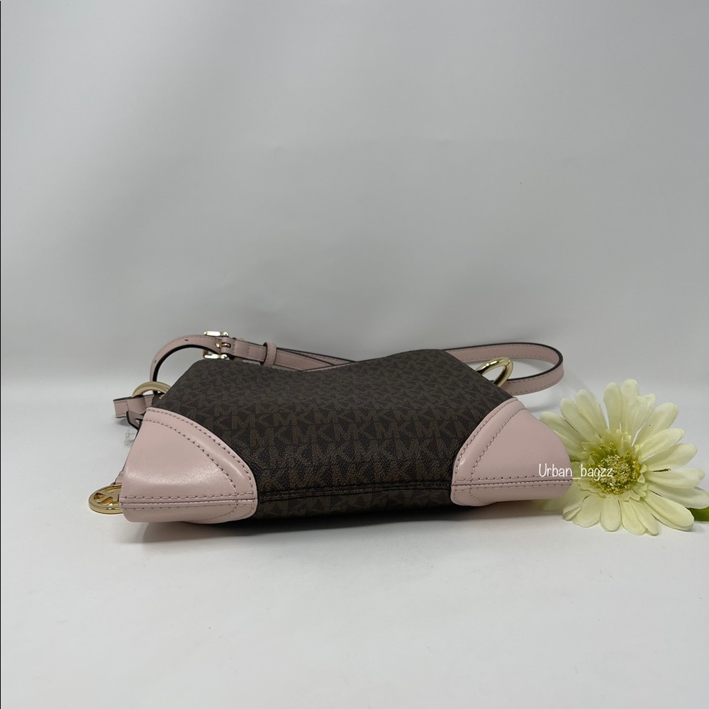 Michael Kors Nicole Triple Compartment Crossbody - Picture 6 of 9